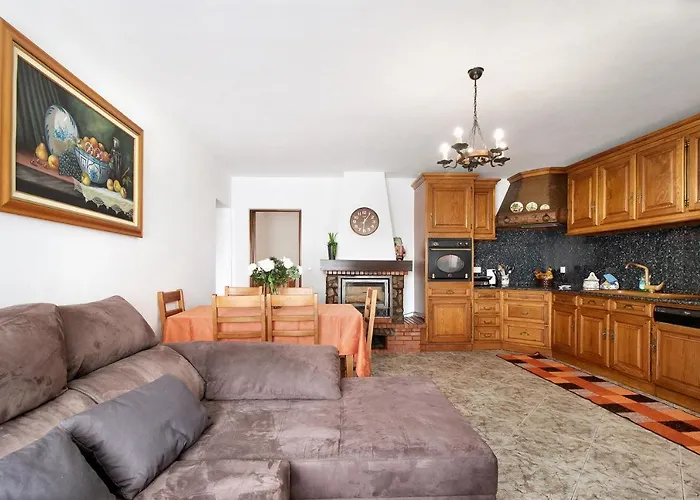 Bali Com Piscina * Apúlia